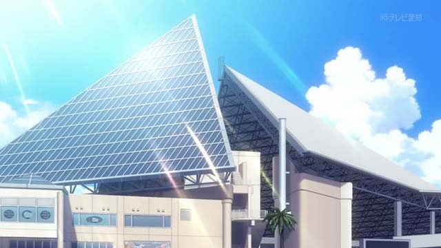 大型マリンパークのメインビル内部